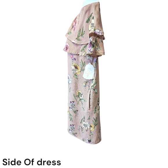 Altar'd State Textured Knit Top in Cream and Tan - Picture 7 of 16